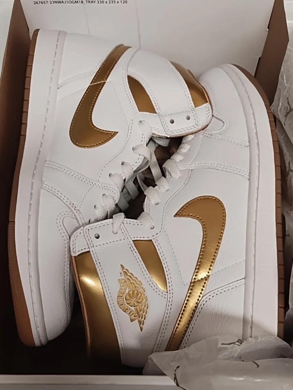 Jordan 1 Retro OG High| Size 11.5 (Women)/ 10 (Men) | Metallic Gold, White